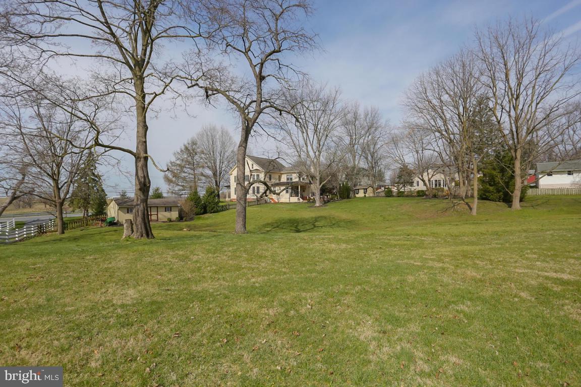 1201 Lampeter Road Lancaster, PA 17602 - Photo 36 of 38 Gallery Image 36