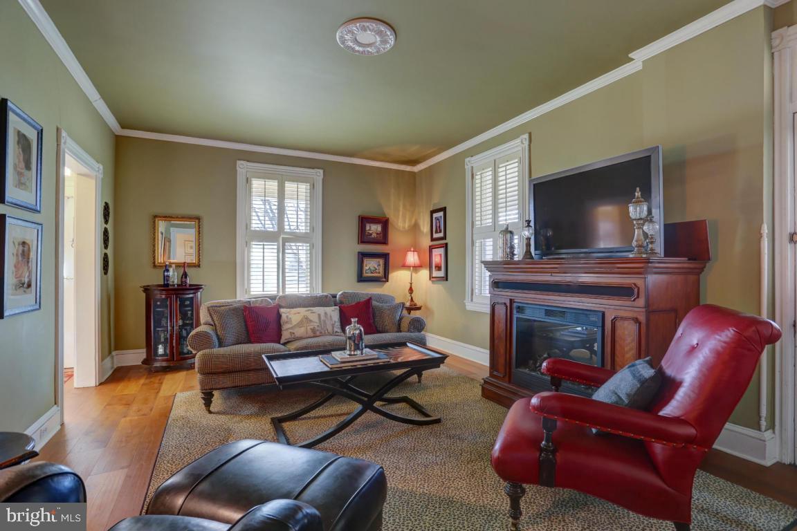 1201 Lampeter Road Lancaster, PA 17602 - Photo 8 of 38 Gallery Image 8