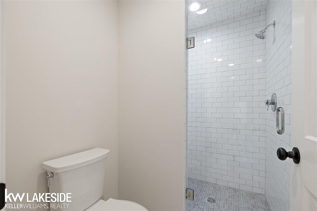 1922 Traceky, Unit 286 Rochester Hills, MI 48306 - Photo 51 of 51