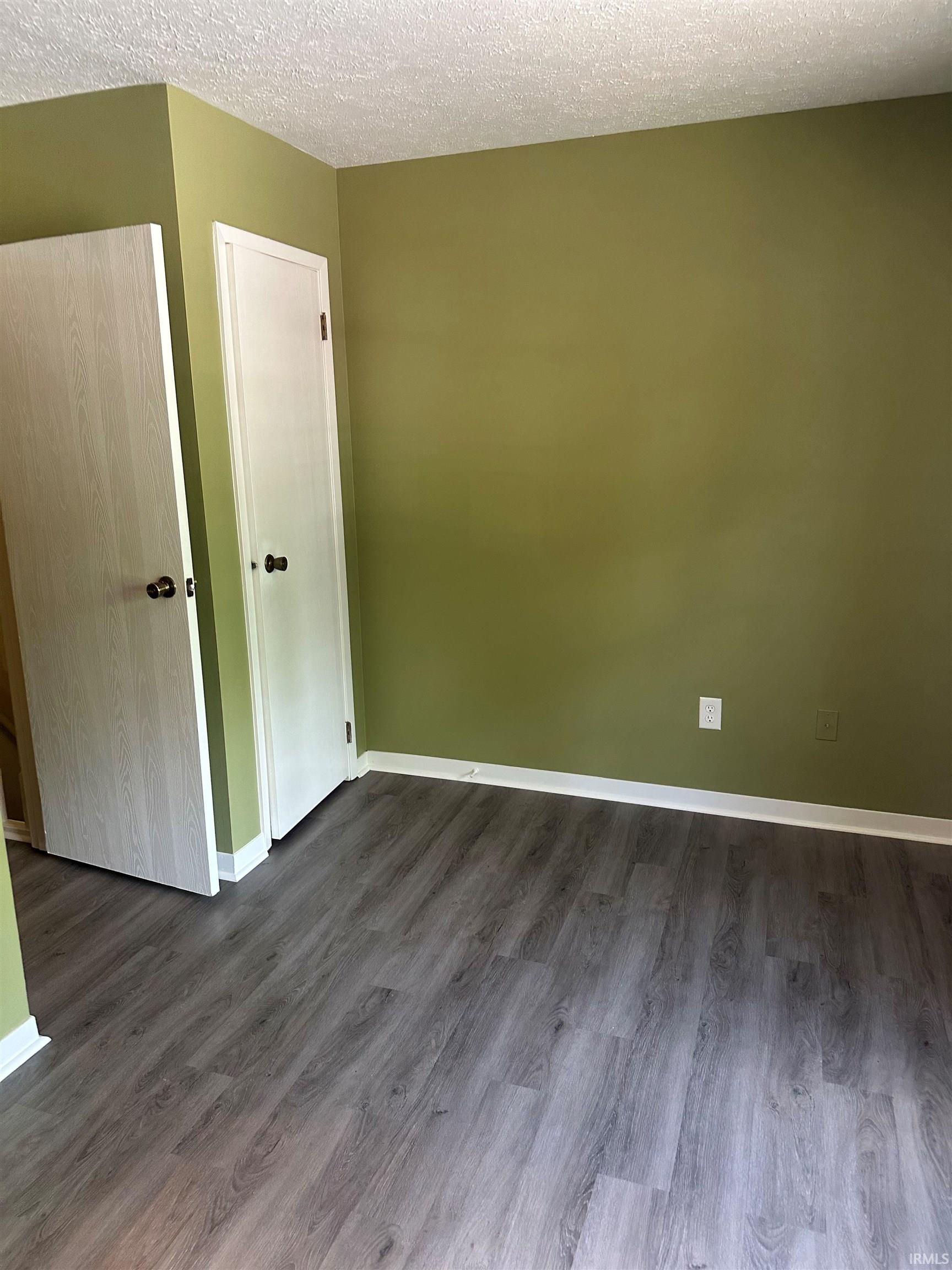 562 East Graham Place Bloomington, IN 47401 - Photo 3 of 17