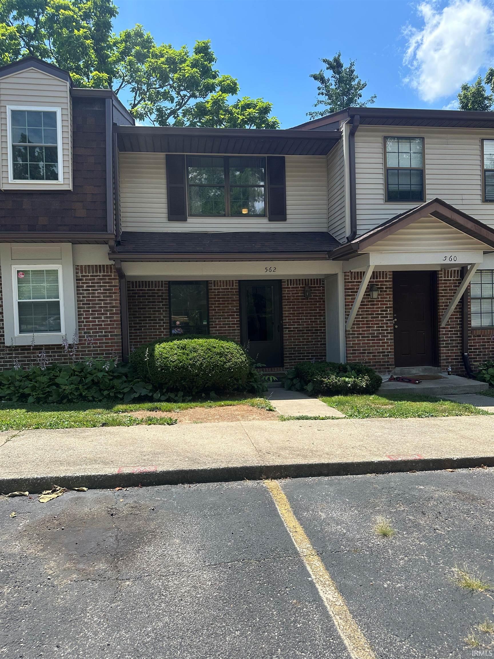 562 East Graham Place Bloomington, IN 47401 - Photo 6 of 17