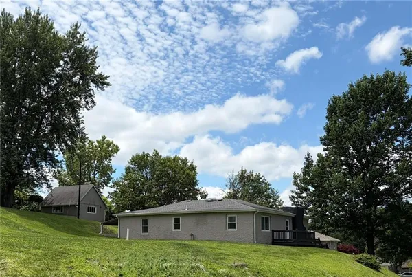 $245,000 | 508 Benton Drive, St. Joseph, MO 64504