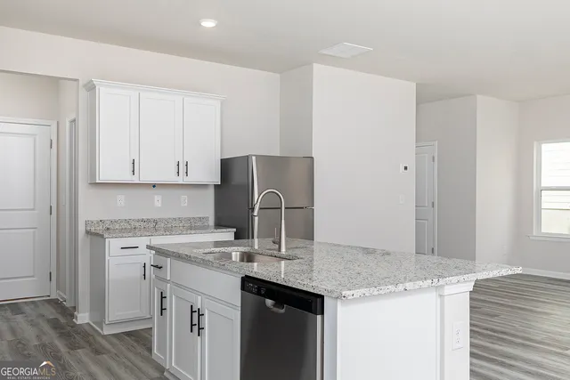 $379,900 | 3903 Hidden River Lane, Oakwood, GA 30566