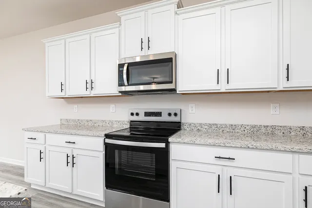 $379,900 | 3903 Hidden River Lane, Oakwood, GA 30566