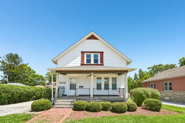 $255,000 | 17127 Oak Park Avenue, Tinley Park, IL 60477