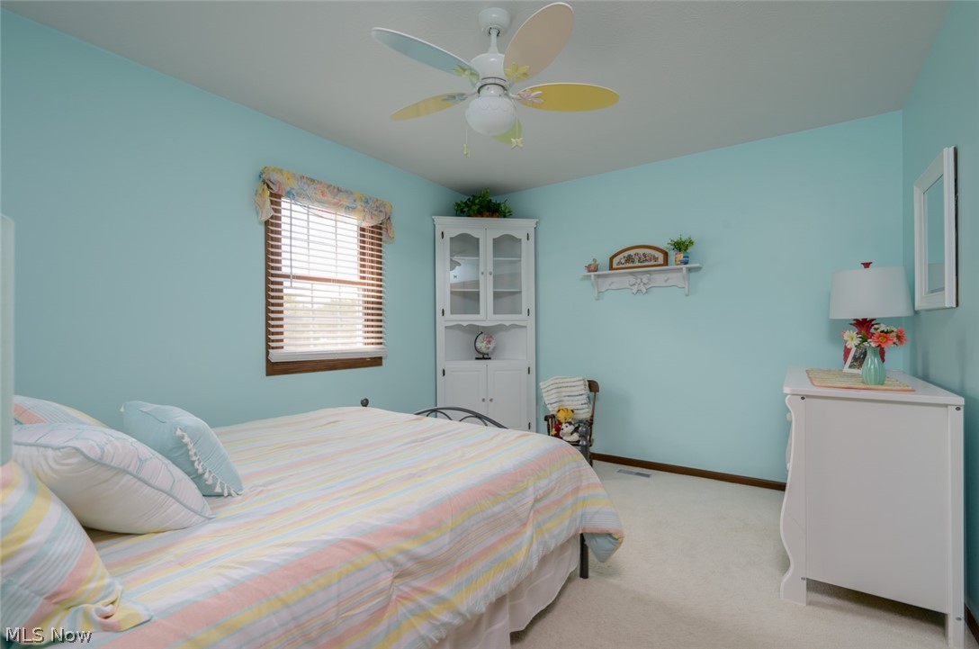 32355 Arthur Road Solon, OH 44139 - Photo 29 of 42 Light & bright front bedroom with ceiling fan