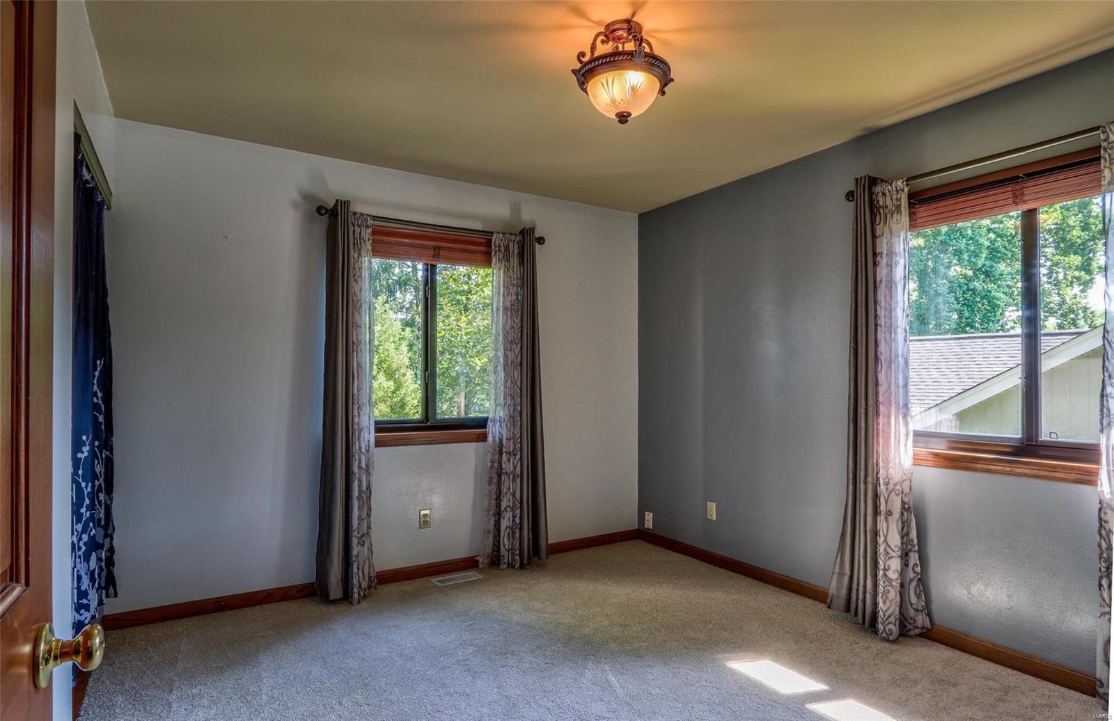 134 Rue Grand Drive Lake St. Louis, MO 63367 - Photo 13 of 31