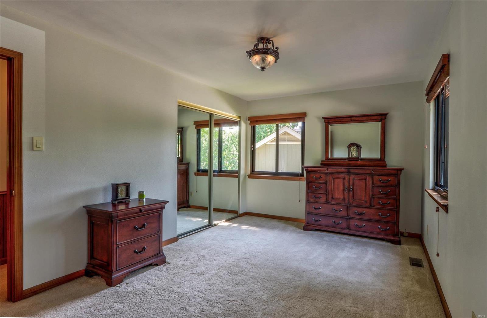 134 Rue Grand Drive Lake St. Louis, MO 63367 - Photo 15 of 31