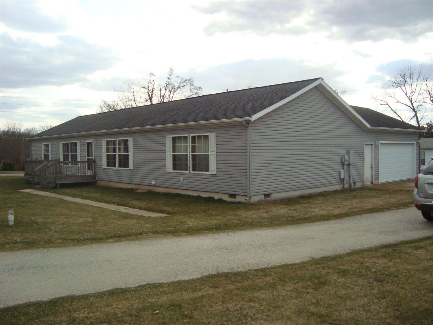 1554 Eagle Ridge Road La Porte, IN 46350 - Photo 1 of 10 1500x1124