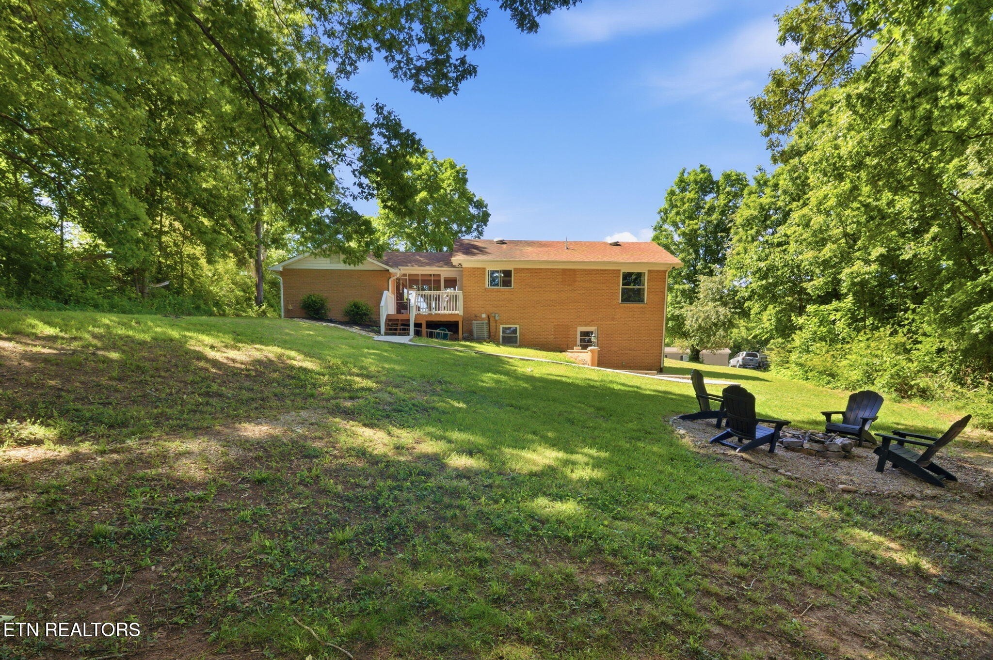 3012 Sinking Springs Road Knoxville, TN 37914 - Photo 26 of 37 Gallery Image 26