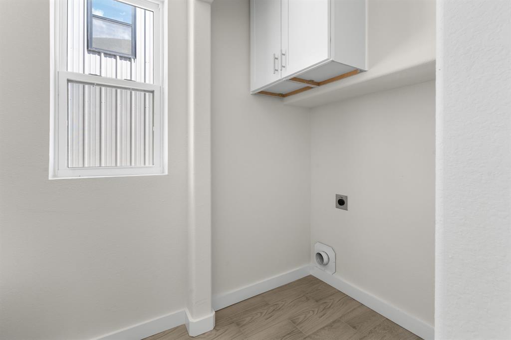 802 Old Wise Road, Unit 23 Bowie, TX 76230 - Photo 9 of 22 a view of empty room