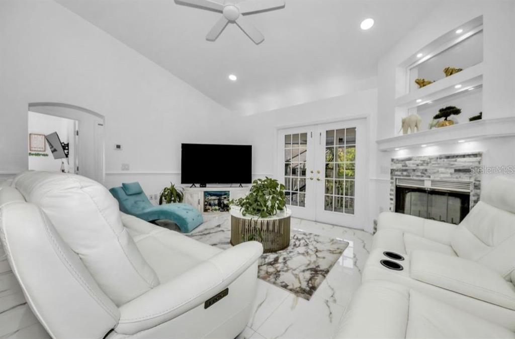 5451 Tropic Drive New Port Richey, FL 34653 - Photo 9 of 34