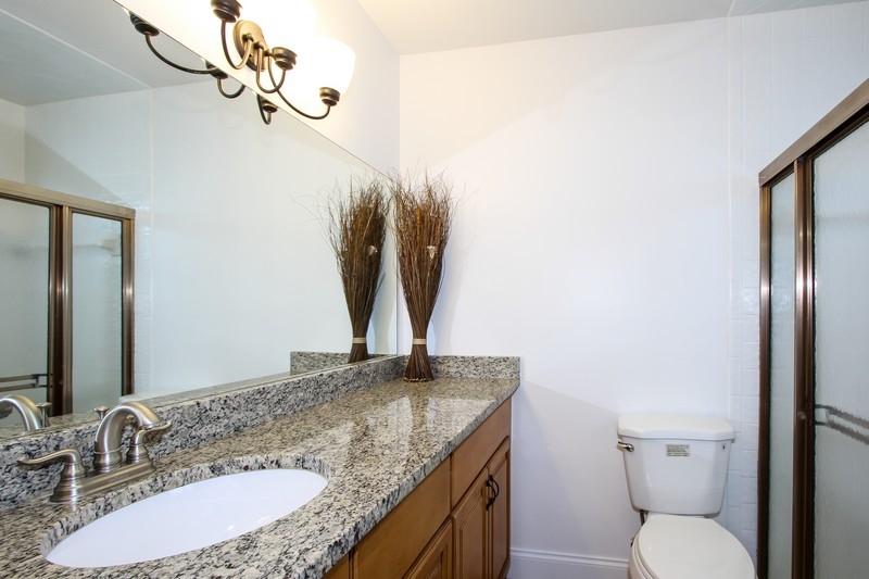 183 Raintree Trail Jupiter, FL 33458 - Photo 5 of 11 Master Bath