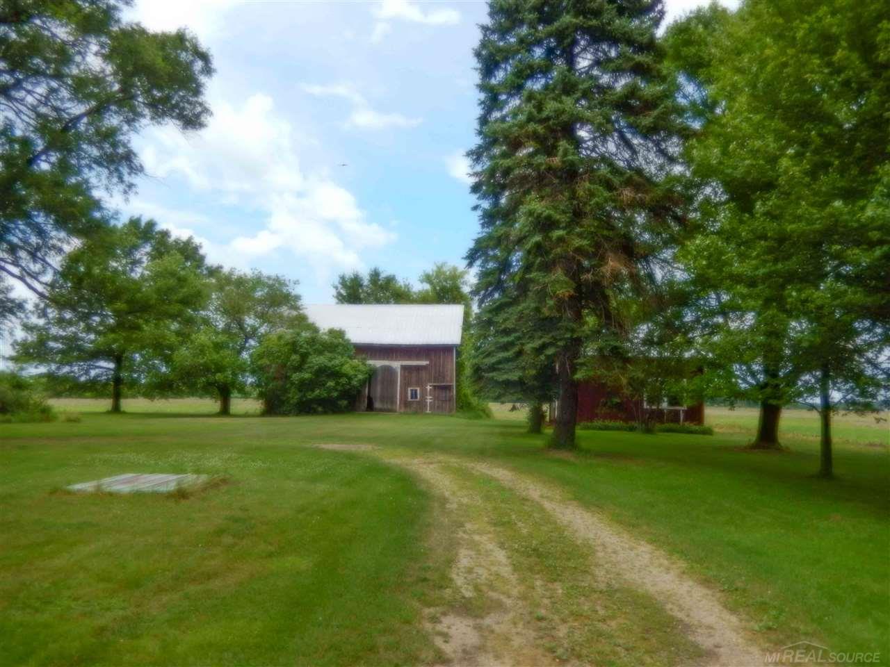 11684 Peet Road Chesaning, MI 48616 - Photo 28 of 29 Gallery Image 28