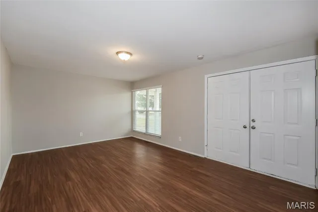 $190,000 | 1398 Brenthaven Lane, Florissant, MO 63031