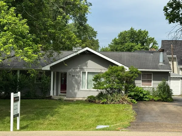 $3,000 | 5512 South Monroe Street, Hinsdale, IL 60521