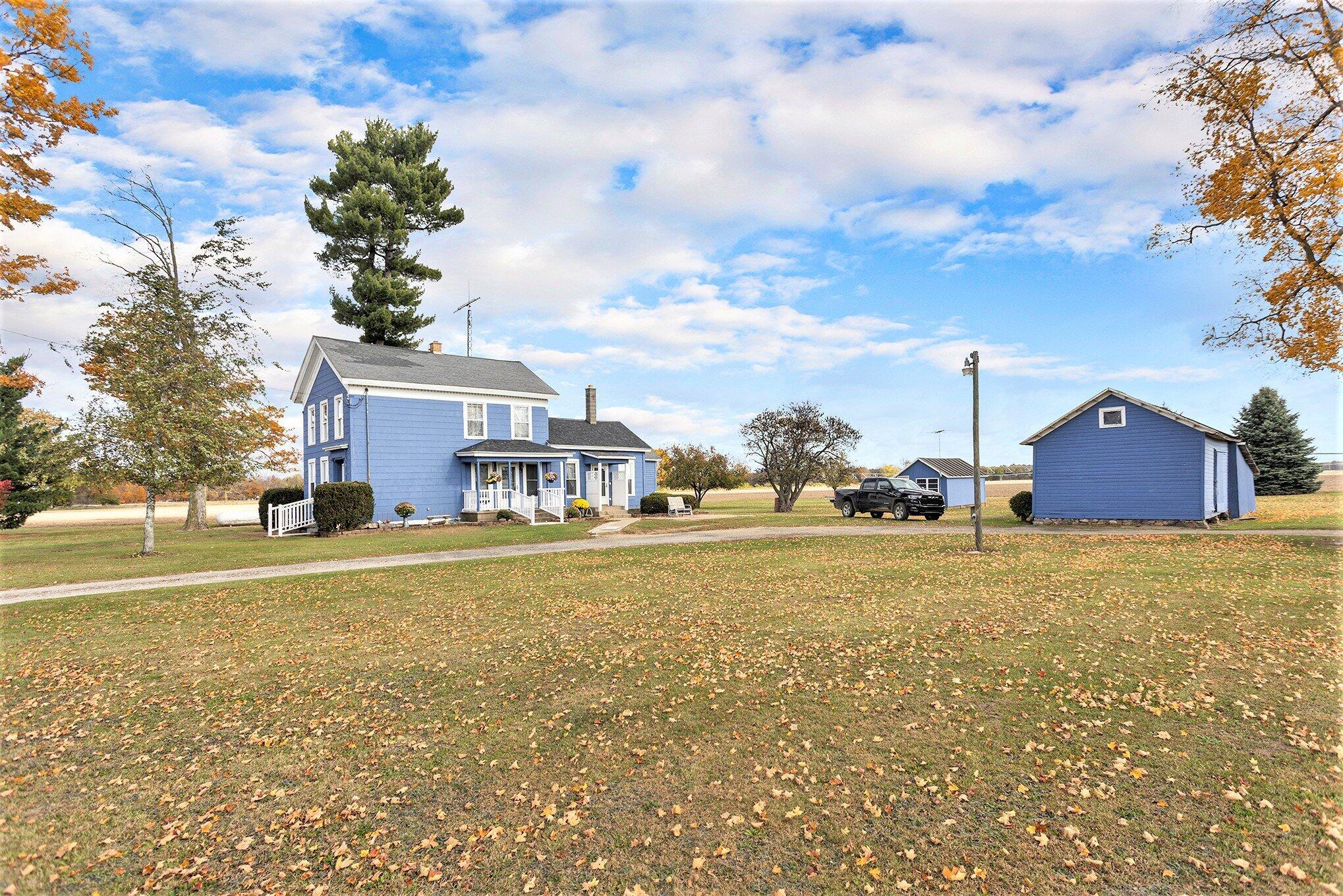 55637 Bennett Road Leonidas, MI 49066 - Photo 12 of 26 005_file_435