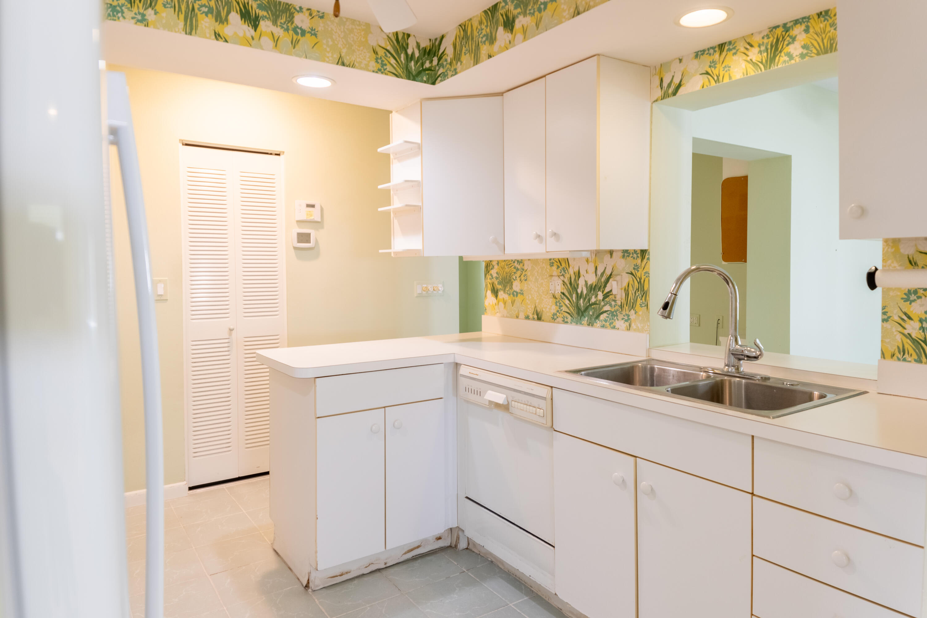 1805 Southwest Roma Way Boynton Beach, FL 33426 - Photo 11 of 28 Kitchen 2
