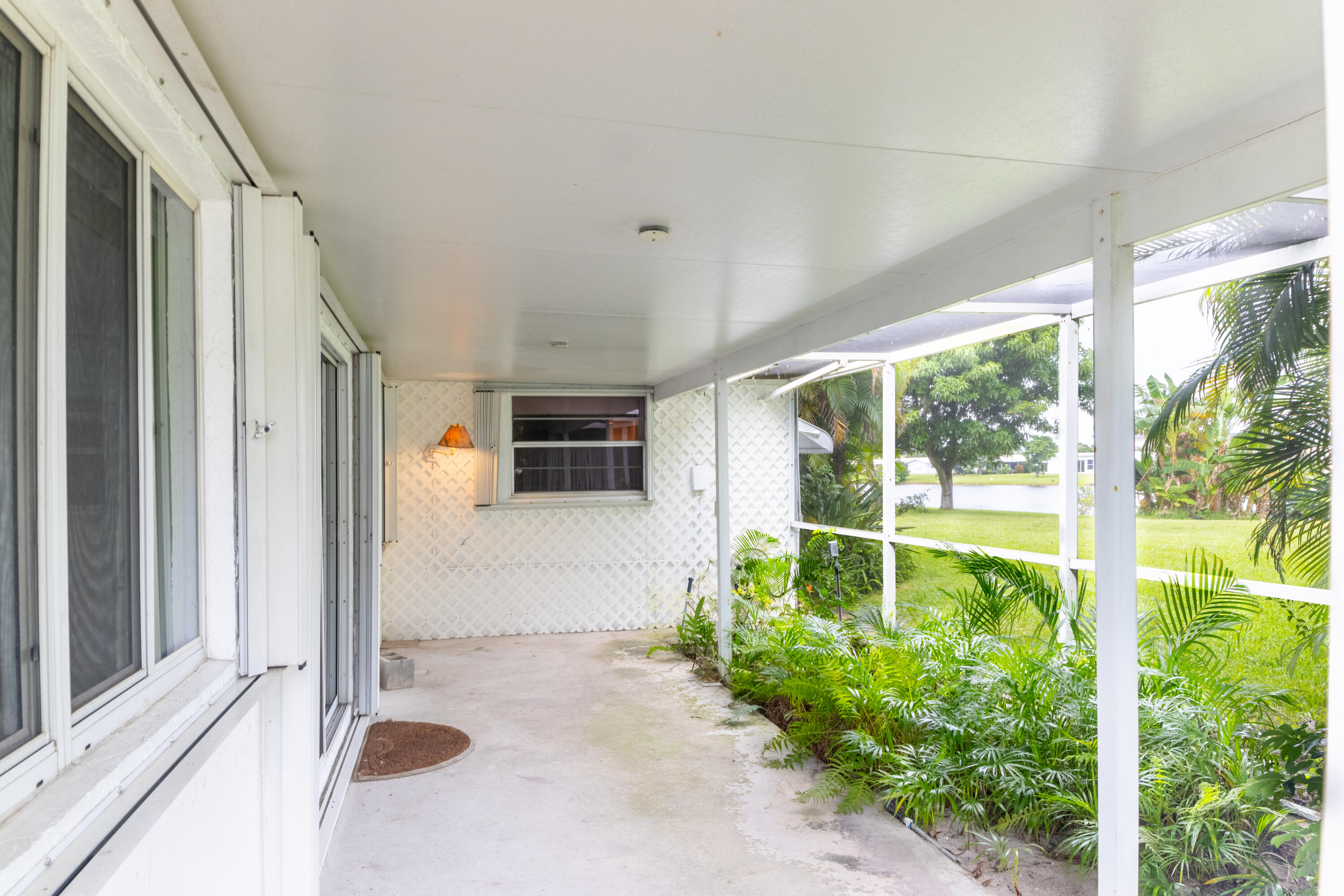 1805 Southwest Roma Way Boynton Beach, FL 33426 - Photo 14 of 28 Back Porch