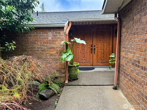 a view of front door of house