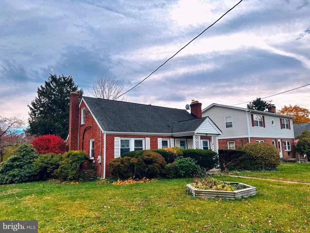 $2,800 | 412 Lee Place, Frederick, MD 21702