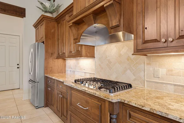 $560,000 | 404 Summer Morning Court, Lafayette, LA 70508