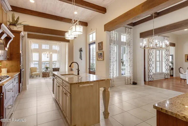 $560,000 | 404 Summer Morning Court, Lafayette, LA 70508