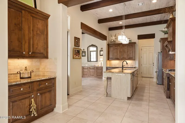 $560,000 | 404 Summer Morning Court, Lafayette, LA 70508