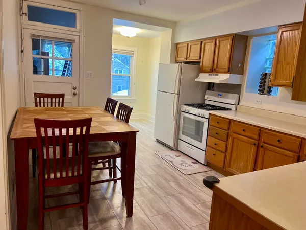 $1,850 | 4148 North Monticello Avenue, Unit 2, Chicago, IL 60618