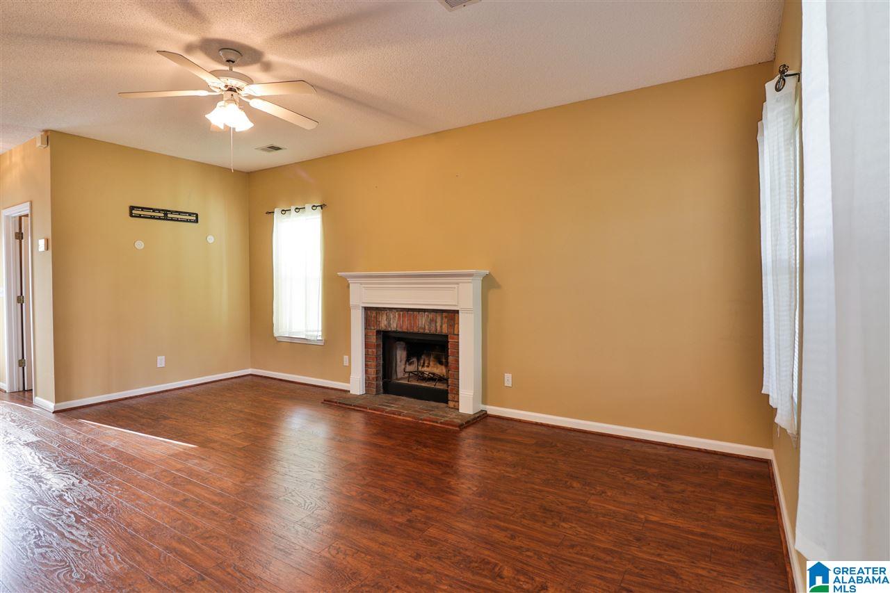 107 Brook Circle Pelham, AL 35124 - Photo 2 of 50