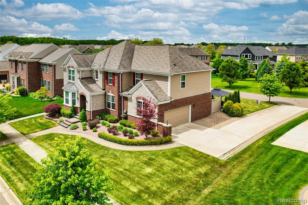 2042 Town Center Road Canton, MI 48188 - Photo 3 of 79 Gallery Image 3