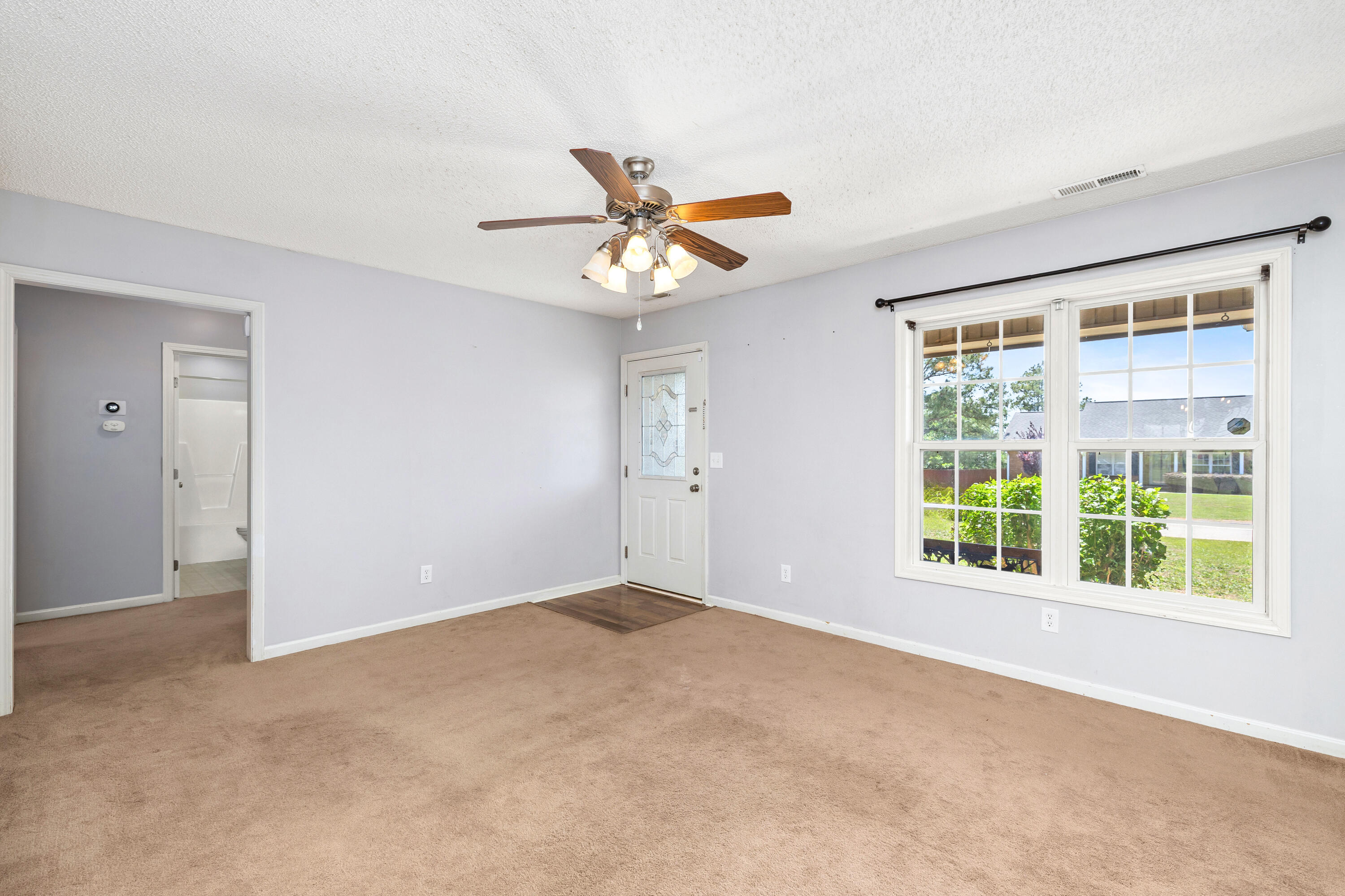 4260 Excursion Drive Dalzell, SC 29040 - Photo 3 of 27