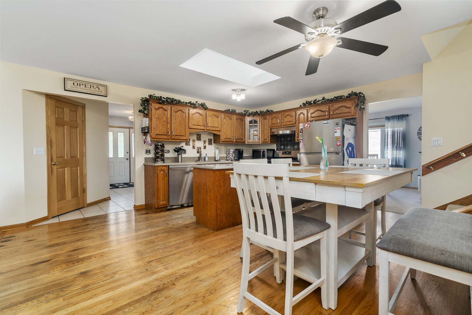 716 South Anderson Road New Lenox, IL 60451 - Photo 3 of 41