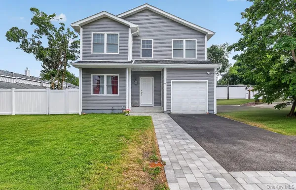 $879,999 | 9 Okane Street, Central Islip, NY 11722