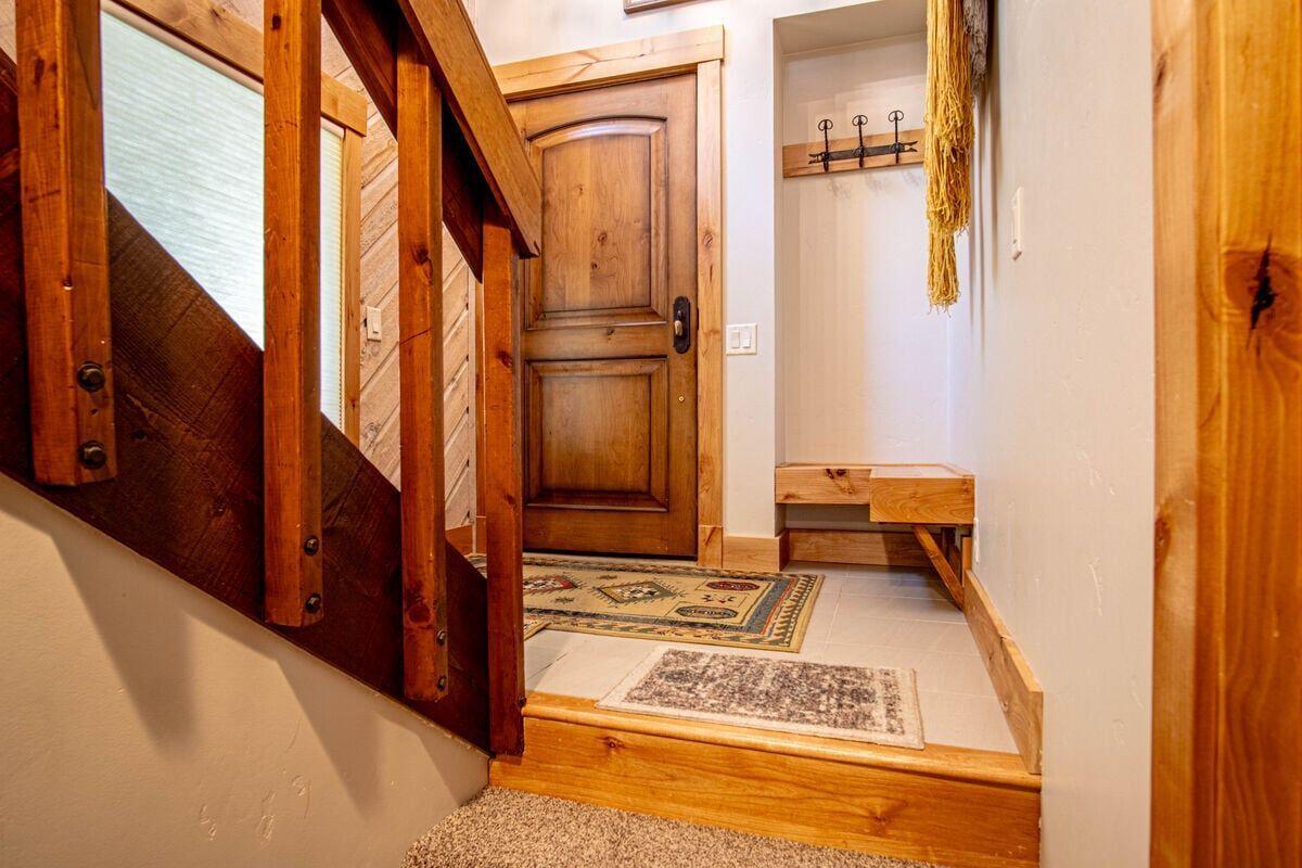 2616 Ridge Lane Sun Valley, ID 83353 - Photo 13 of 15 entry