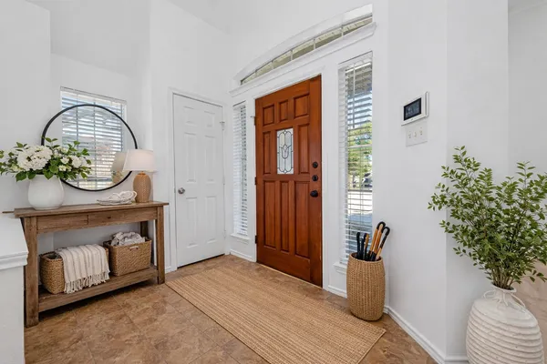 $2,550 | 15619 Winding Valley Drive, Houston, TX 77095