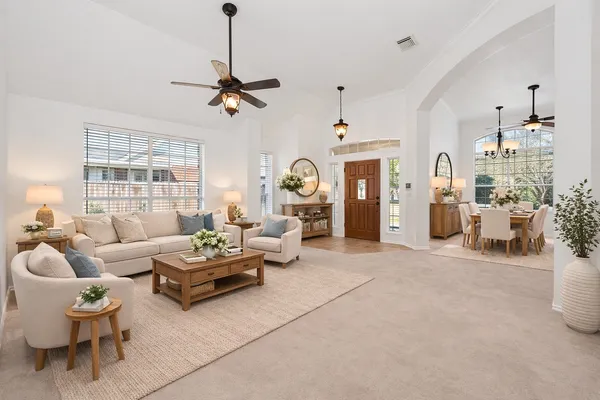 $2,550 | 15619 Winding Valley Drive, Houston, TX 77095
