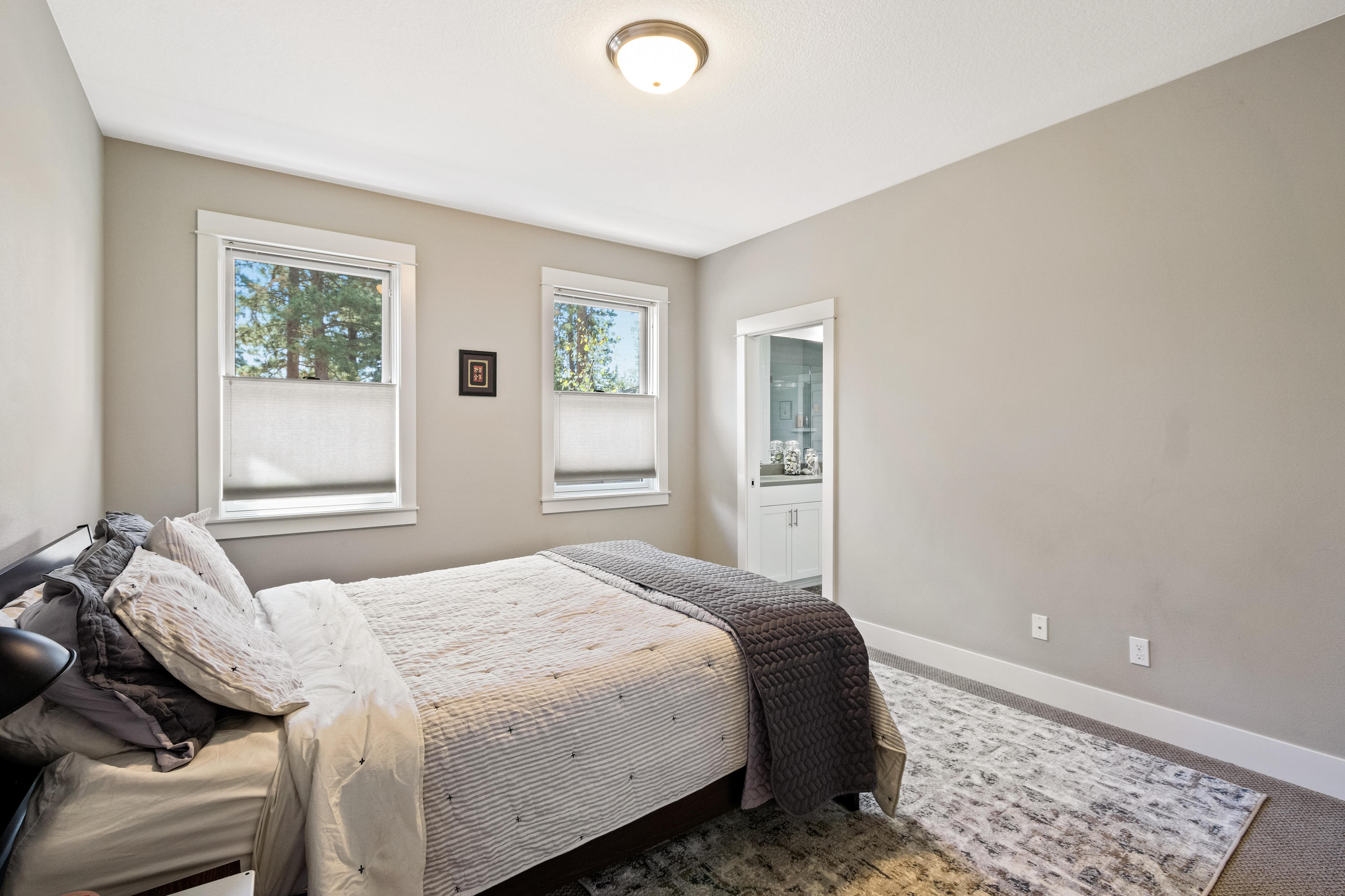 359 North Rope Place Sisters, OR 97759 - Photo 17 of 27 DSC02208
