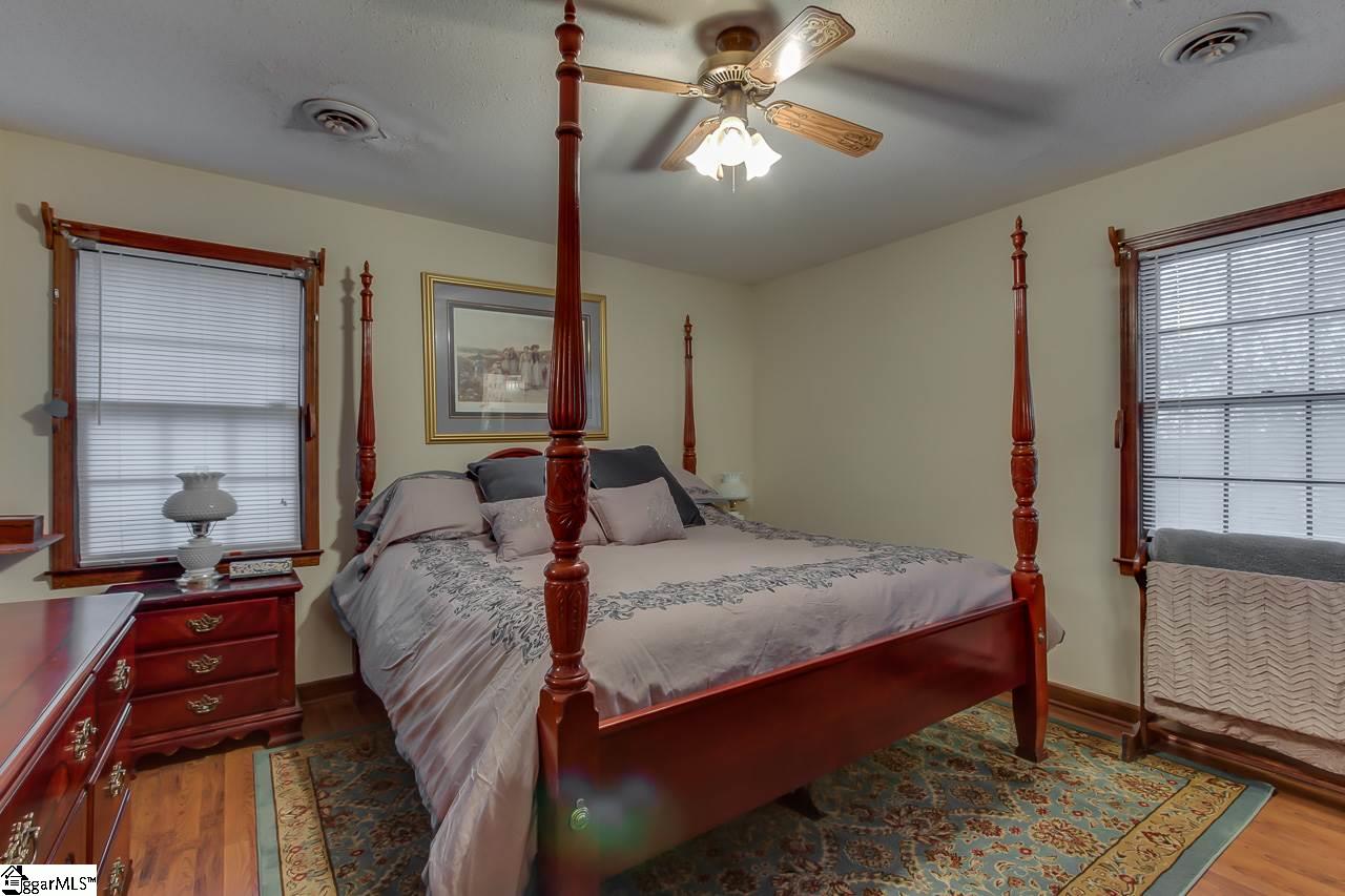 6 Roe Road Greenville, SC 29611 - Photo 14 of 25 Gallery Image 14