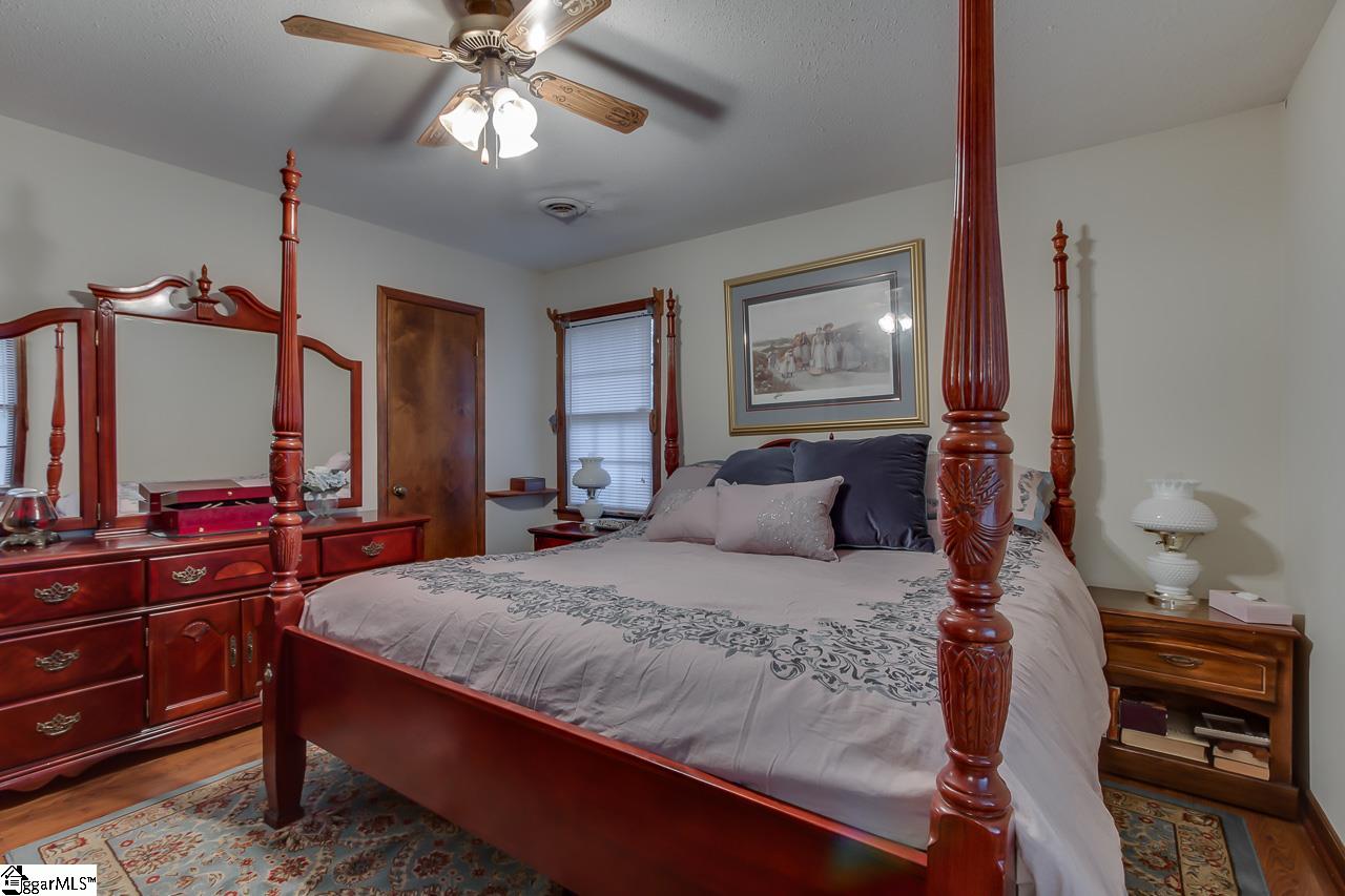 6 Roe Road Greenville, SC 29611 - Photo 15 of 25 Gallery Image 15