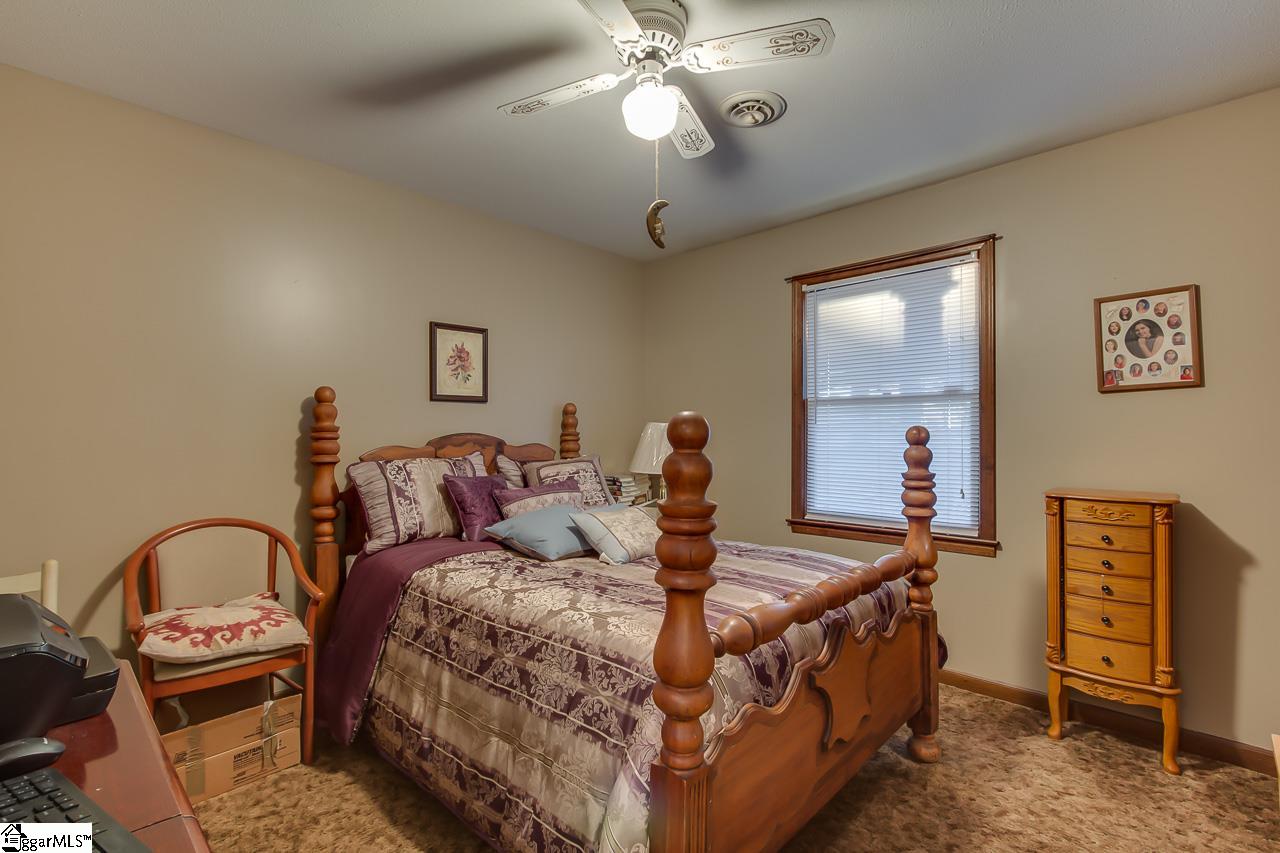 6 Roe Road Greenville, SC 29611 - Photo 17 of 25 Gallery Image 17