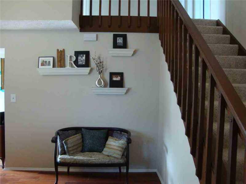 342 East Arch Street Indianapolis, IN 46202 - Photo 3 of 24