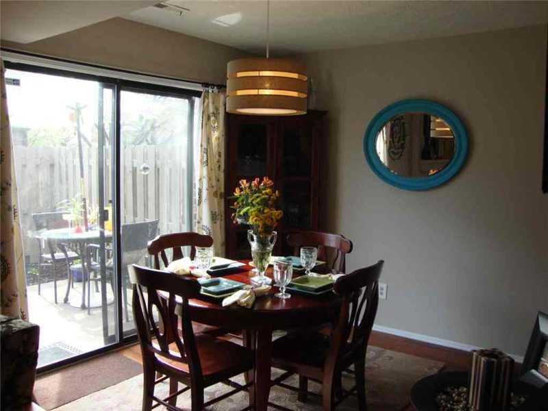 342 East Arch Street Indianapolis, IN 46202 - Photo 5 of 24