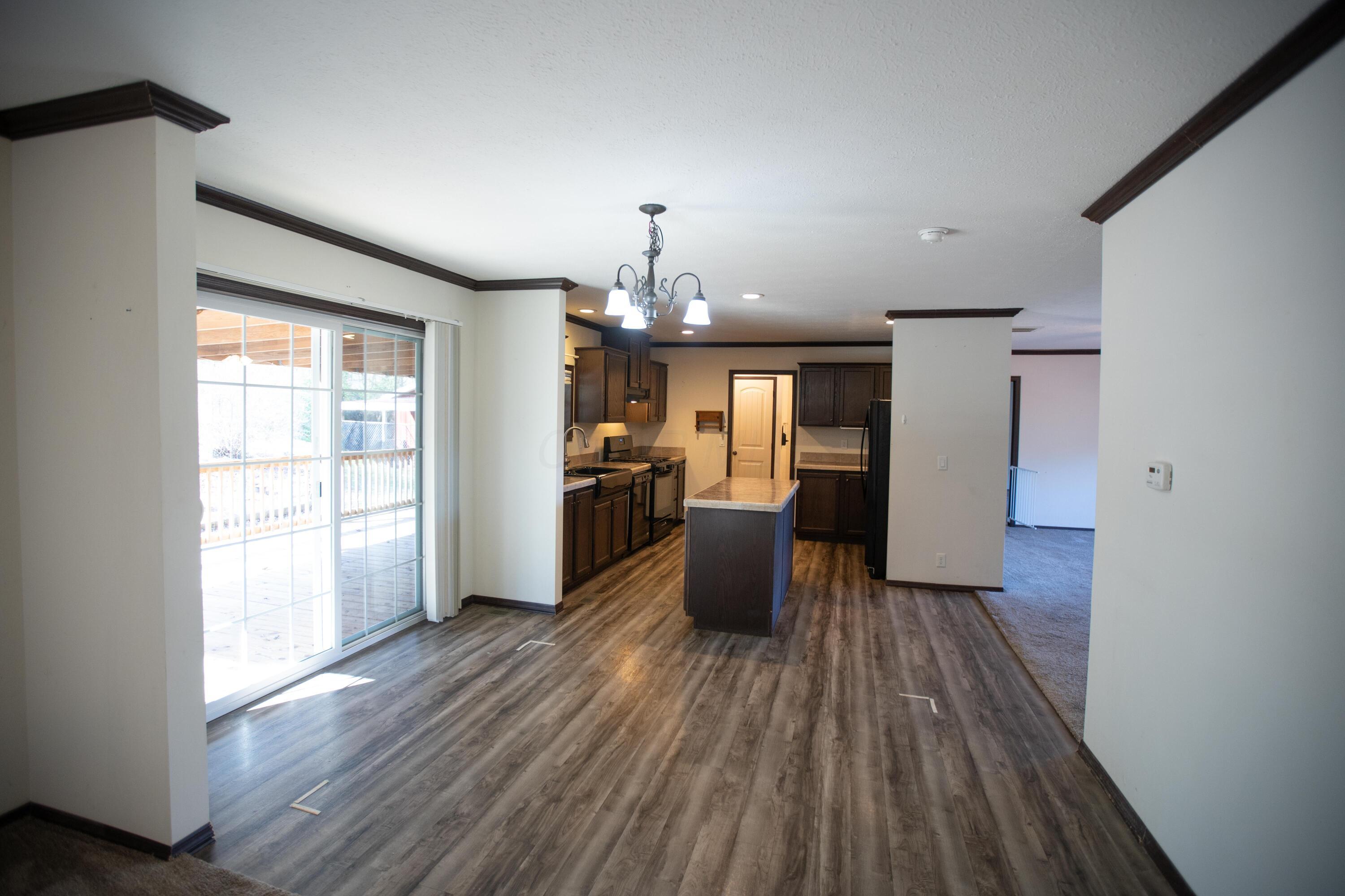 3617 Spring Valley Road Albany, OH 45710 - Photo 12 of 27 DSC01461