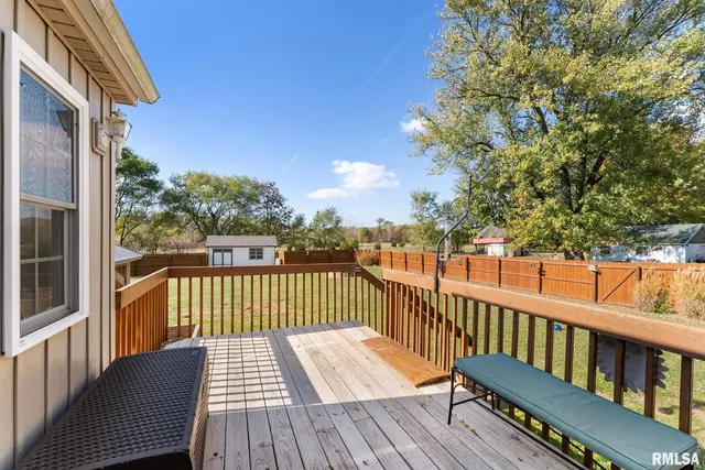 $269,900 | 225 Carroll Street, Colona, IL 61241