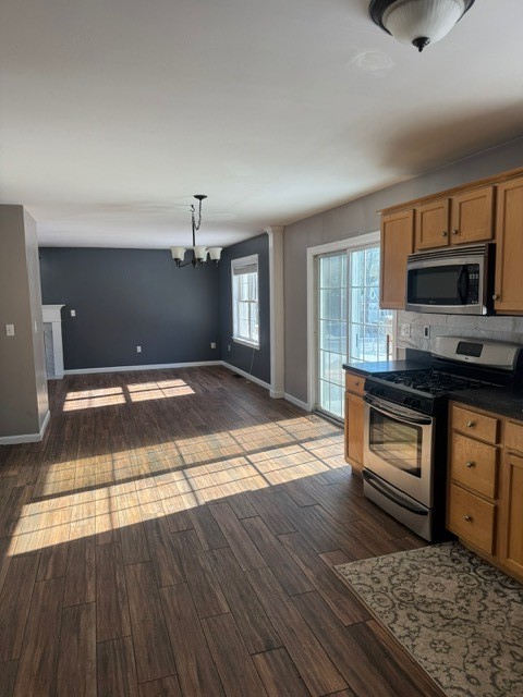 22 Derby Lane Cranston, RI 02921 - Photo 5 of 15