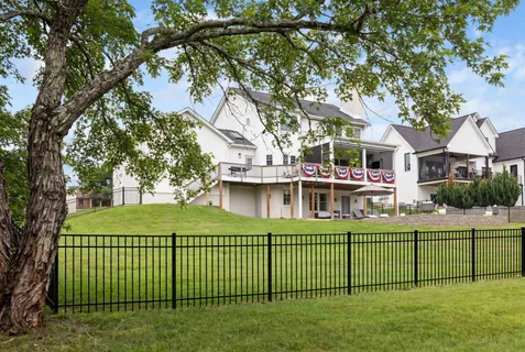 $1,199,000 | 1915 Pointe Barton Drive, Lebanon, TN 37087