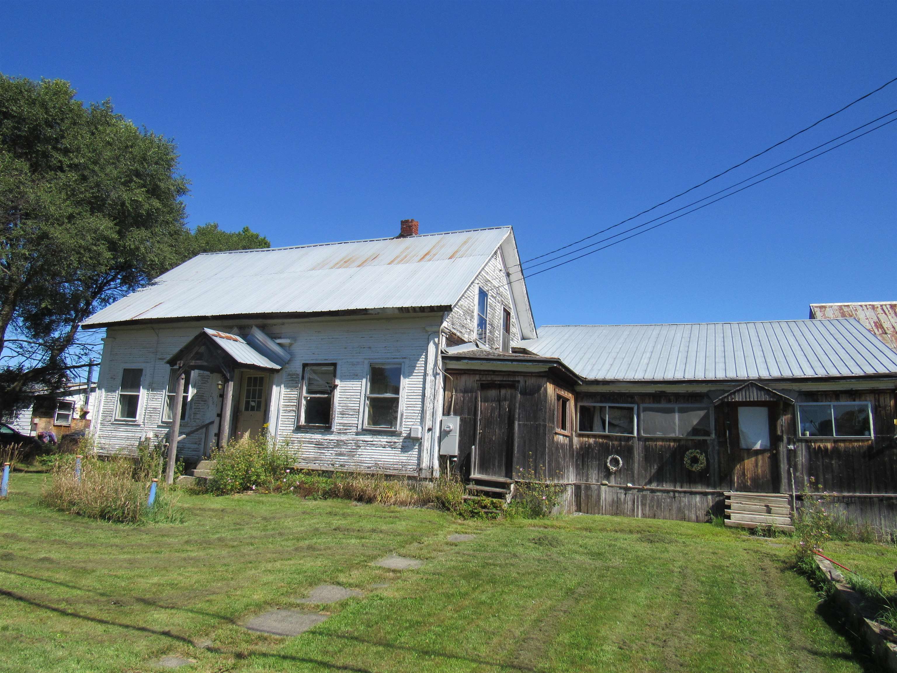 258 Elm Street Barton, VT 05822 - Photo 3 of 11
