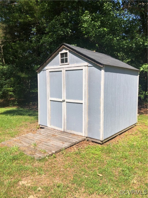 13606 Halifax Road Richmond, VA 23238 - Photo 4 of 50 View of shed