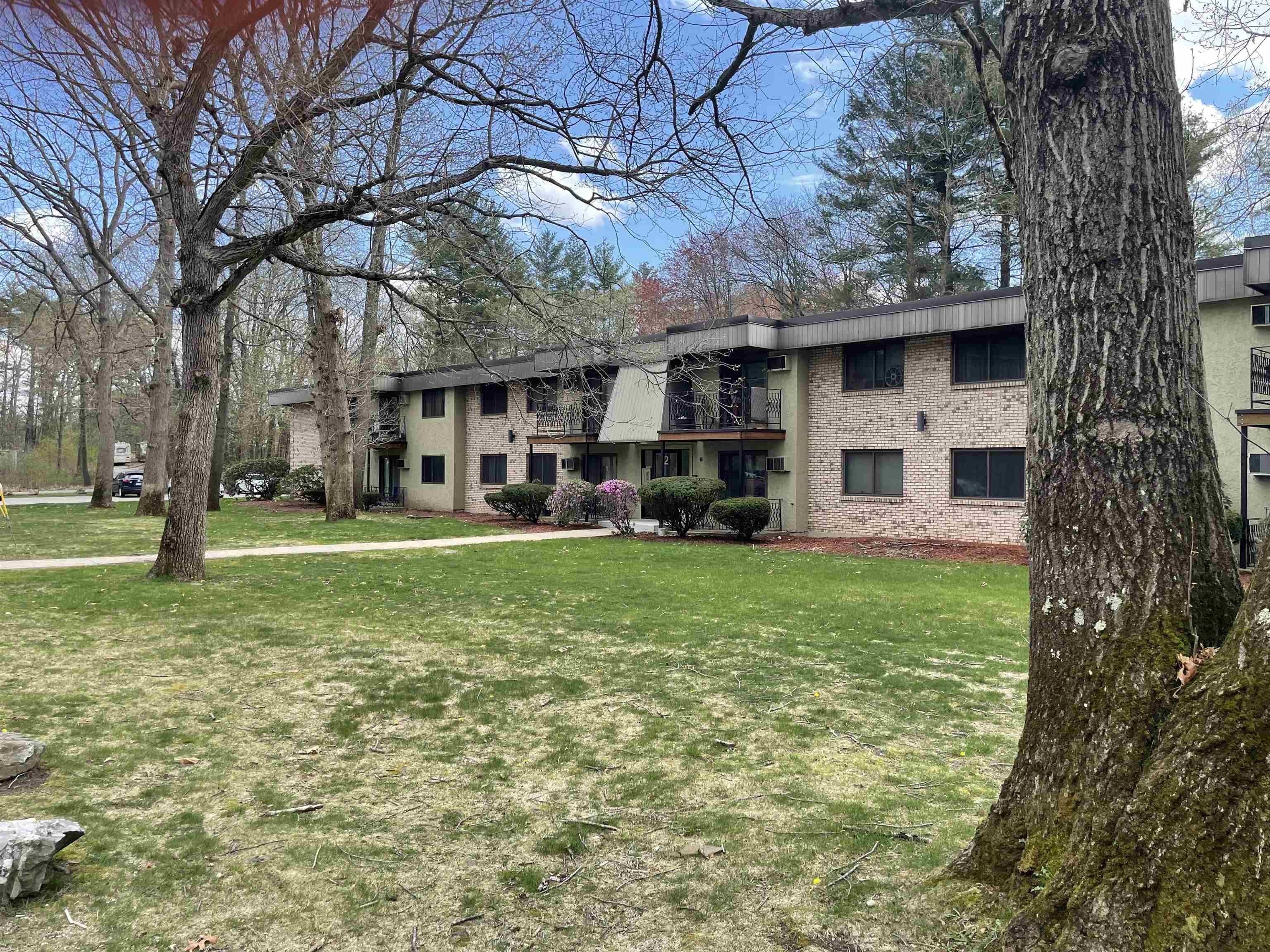 2 Strawberry Bank Road, Unit 19 Nashua, NH 03062 - Photo 1 of 13